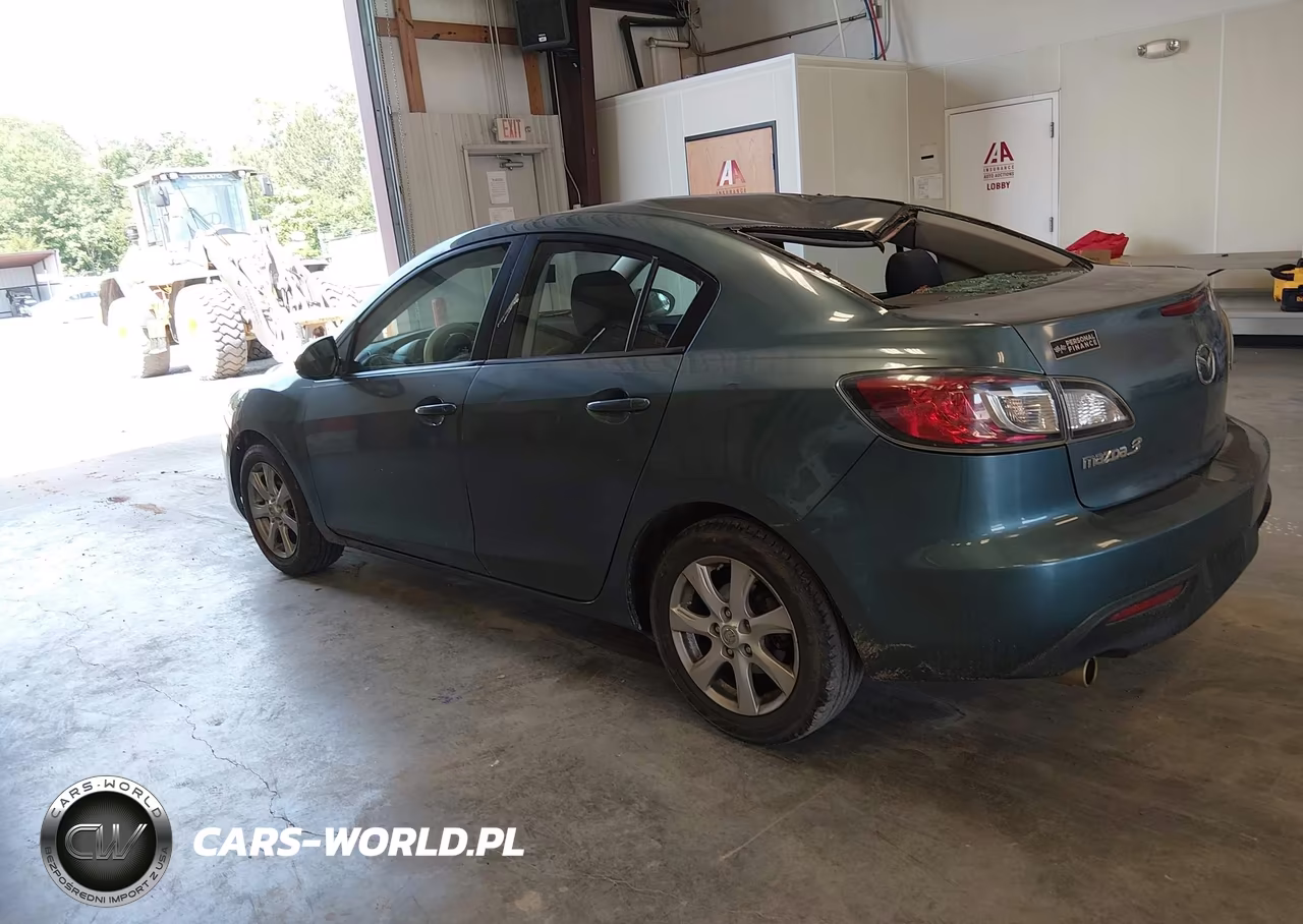 2011 Mazda Mazda3 I Touring VIN:JM1BL1VF1B1450868 - 3
