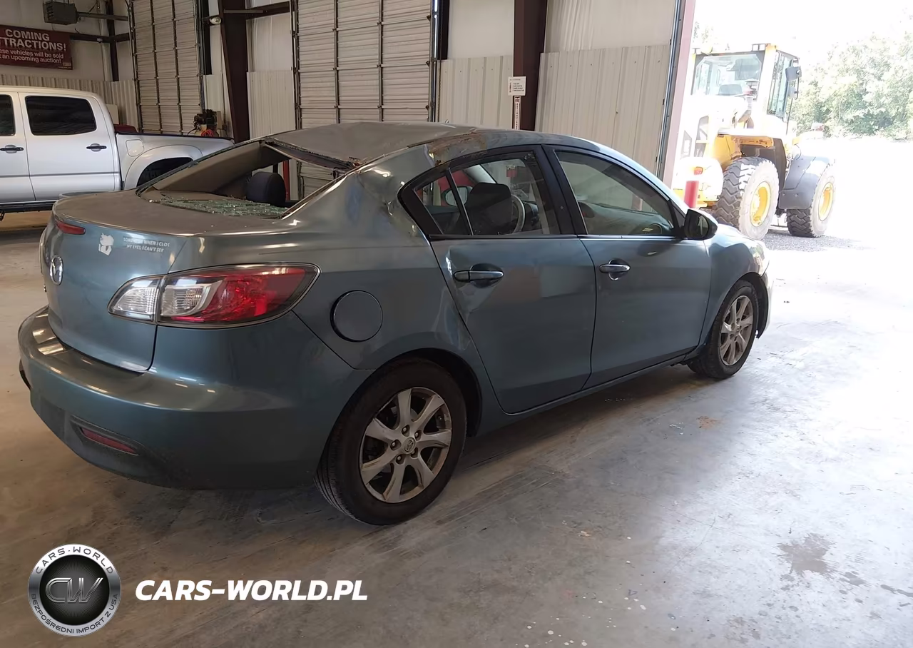 2011 Mazda Mazda3 I Touring VIN:JM1BL1VF1B1450868 - 4