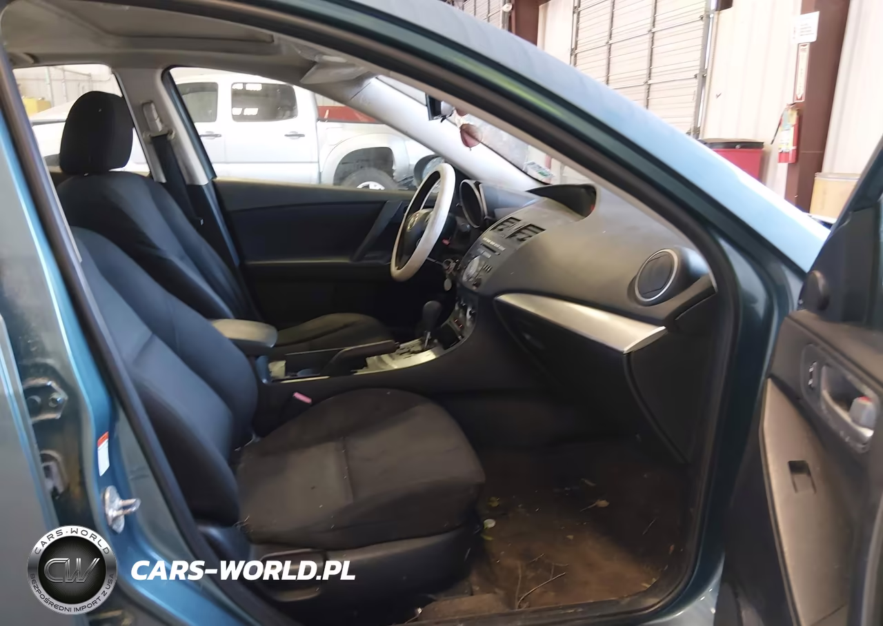 2011 Mazda Mazda3 I Touring VIN:JM1BL1VF1B1450868 - 5