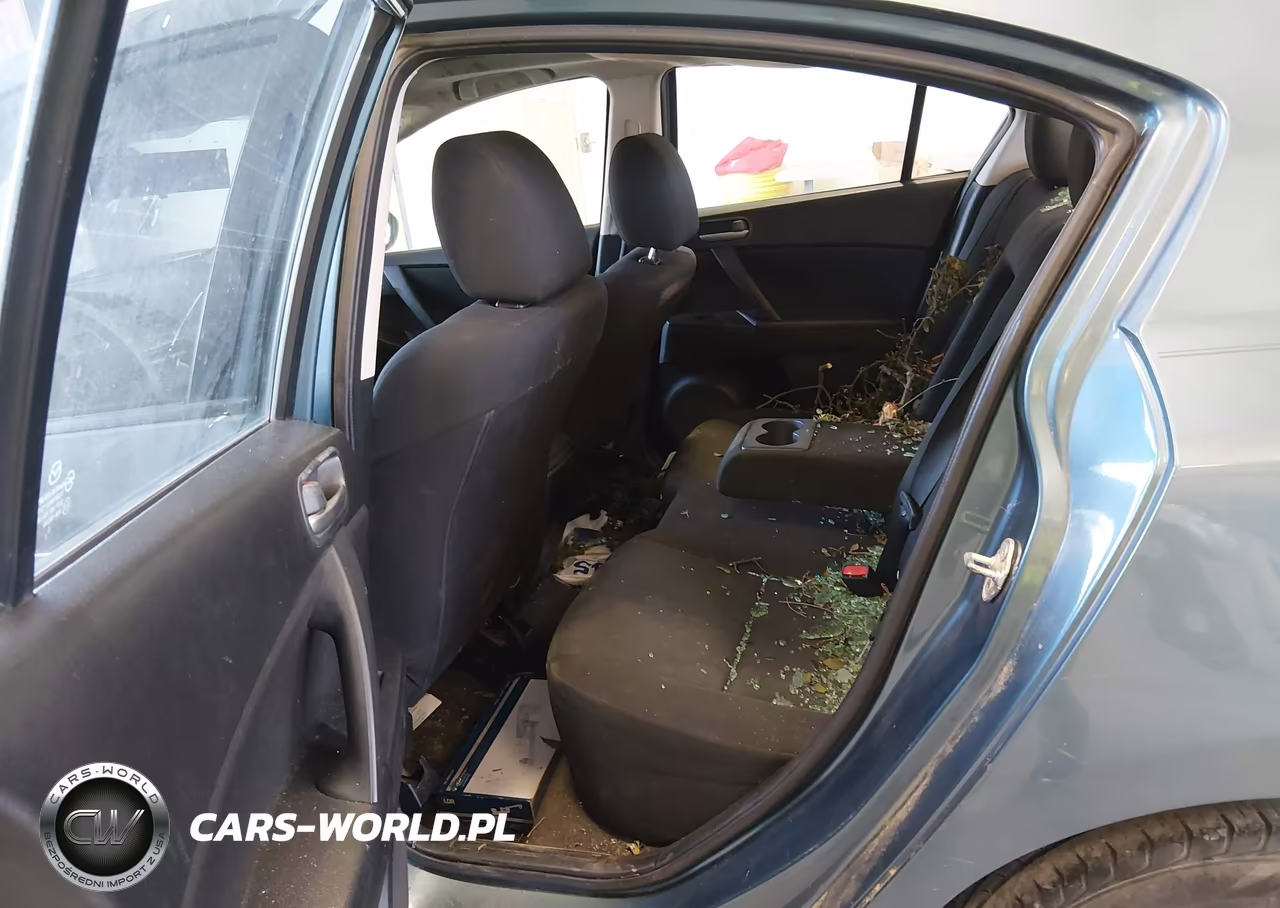 2011 Mazda Mazda3 I Touring VIN:JM1BL1VF1B1450868 - 8