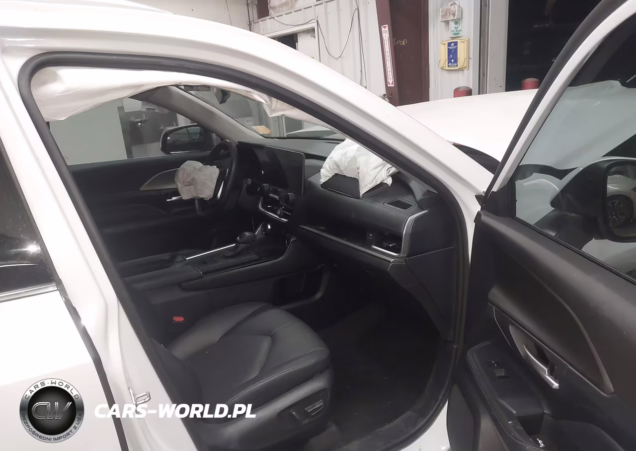 2024 Toyota Grand Highlander Xle VIN:5TDAAAA5XRS017979 - 5