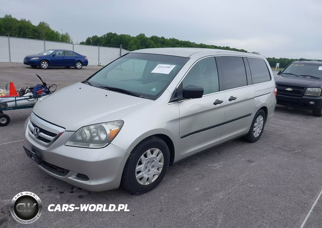 2007 Honda Odyssey Lx VIN:5FNRL38247B142921 - 2