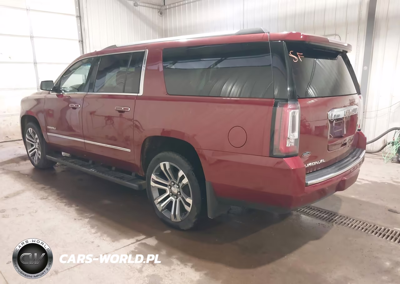 2018 GMC Yukon Xl Denali VIN:1GKS2HKJ8JR256041 - 3