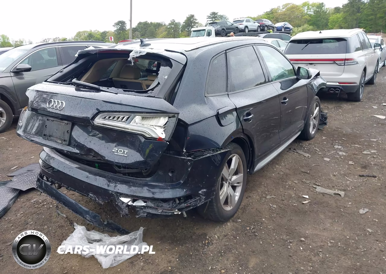 2018 Audi Q5 2.0T Premium-2.0T Tech Premium VIN:WA1ANAFY0J2062068 - 4
