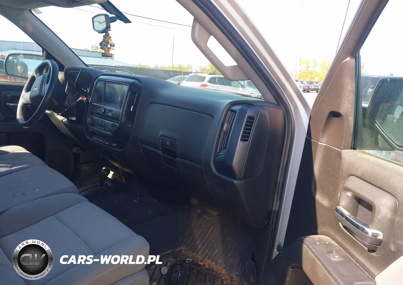 2019 Chevrolet Silverado 1500 Ld Silverado Custom VIN:2GCVKMEC3K1156647 - 5