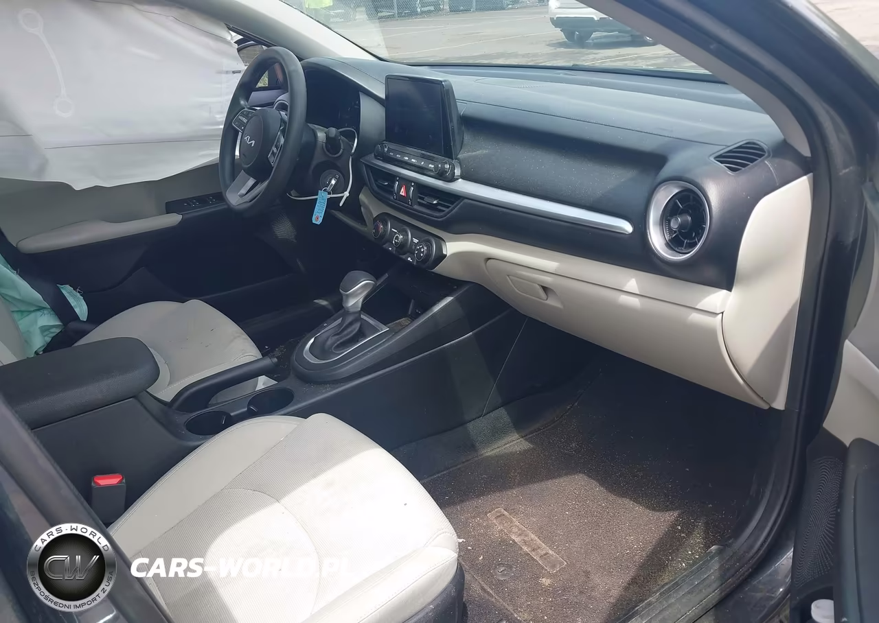 2023 Kia Forte Lxs VIN:3KPF24AD7PE678260 - 5