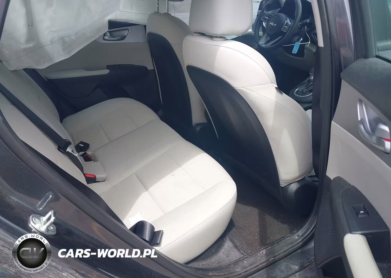 2023 Kia Forte Lxs VIN:3KPF24AD7PE678260 - 8