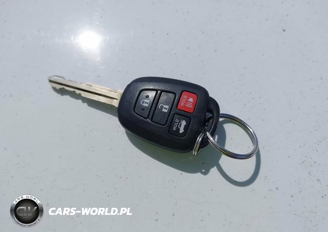 2016 Toyota Corolla Le Plus VIN:2T1BPRHE7GC563121 - 11