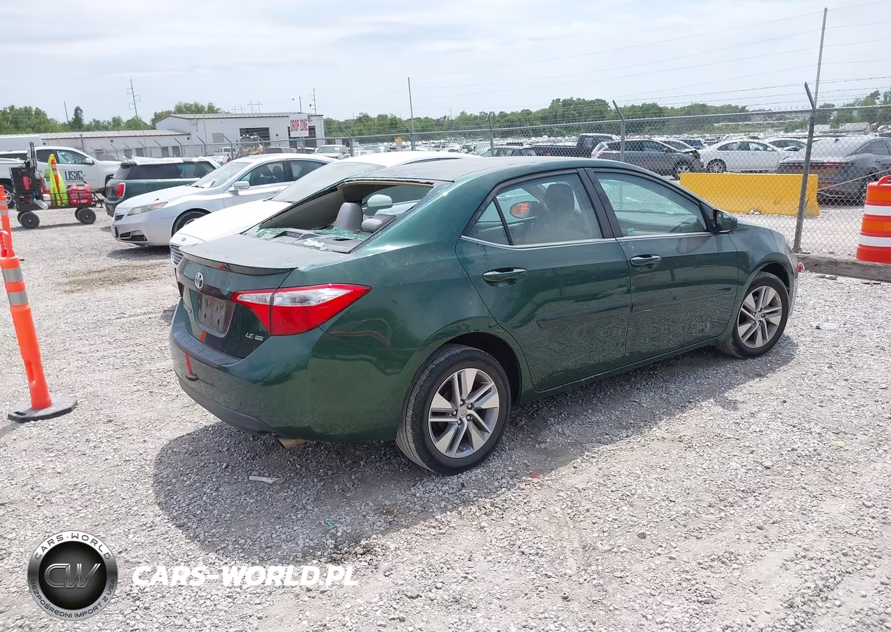 2016 Toyota Corolla Le Plus VIN:2T1BPRHE7GC563121 - 4