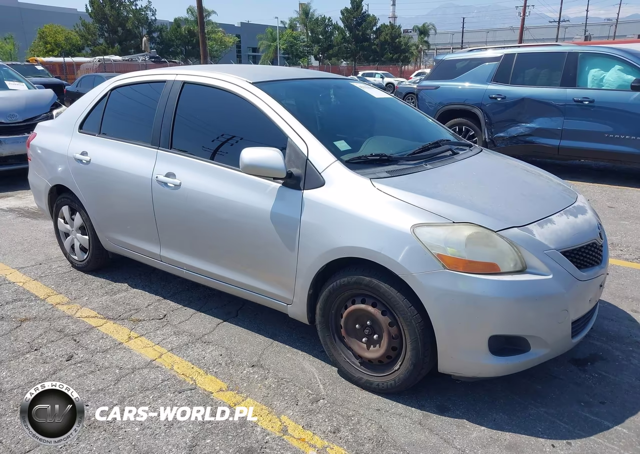 Główne zdjęcie 2010 Toyota Yaris