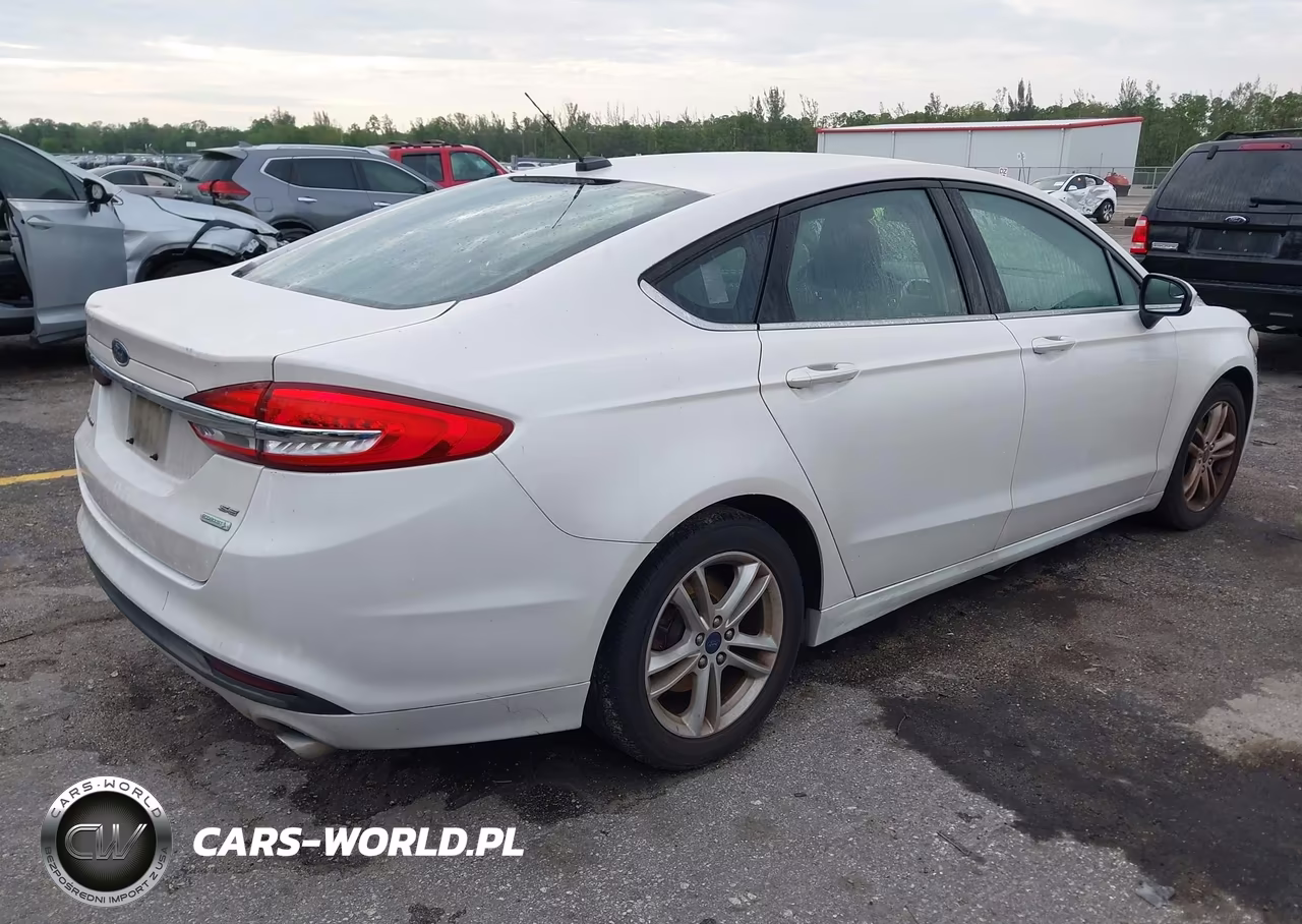 2018 Ford Fusion Se VIN:3FA6P0HD5JR185313 - 4