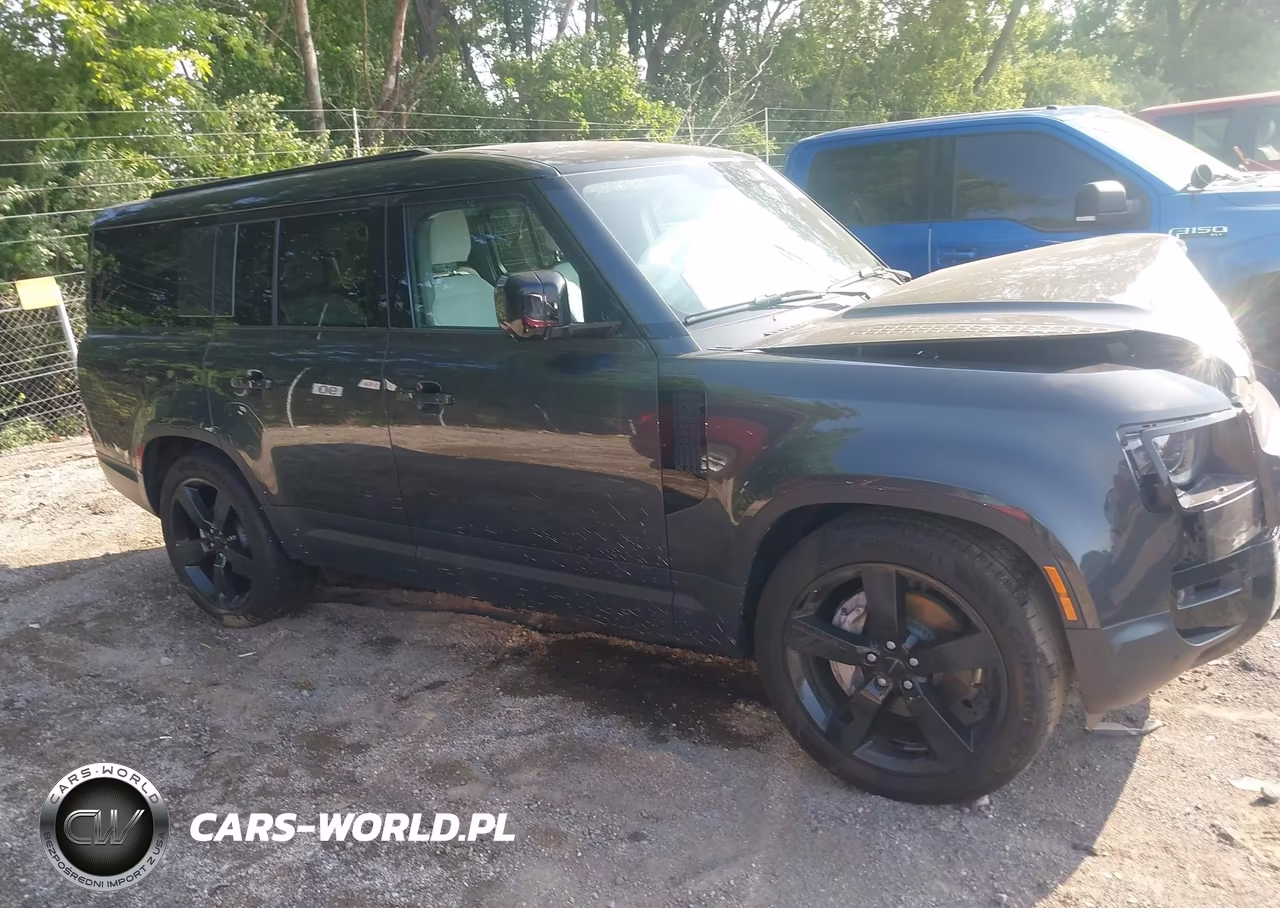 2026 Land Rover Defender P300 S VIN:SALEJFFU8T2498076 - 12