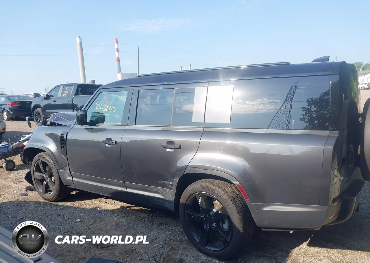 2026 Land Rover Defender P300 S VIN:SALEJFFU8T2498076 - 13
