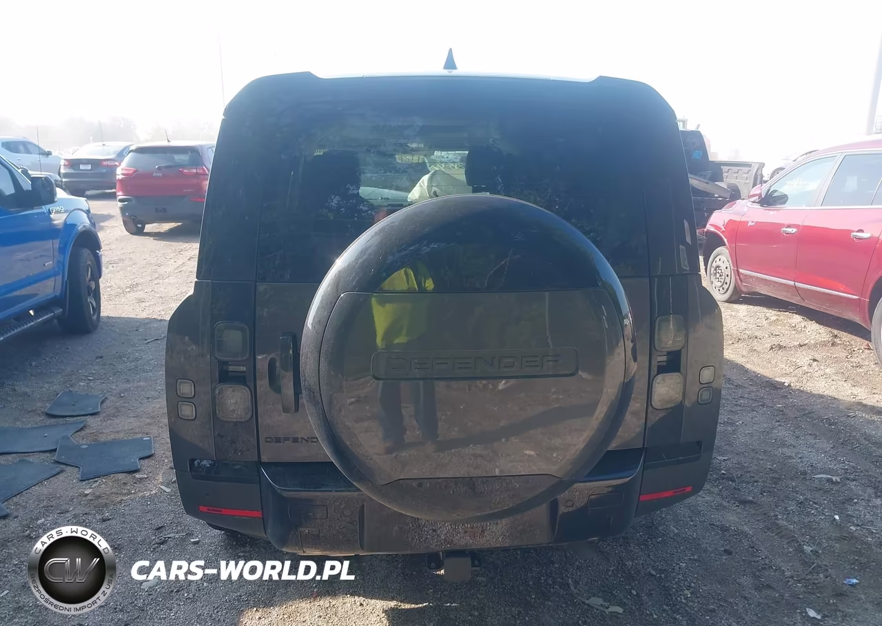 2026 Land Rover Defender P300 S VIN:SALEJFFU8T2498076 - 15