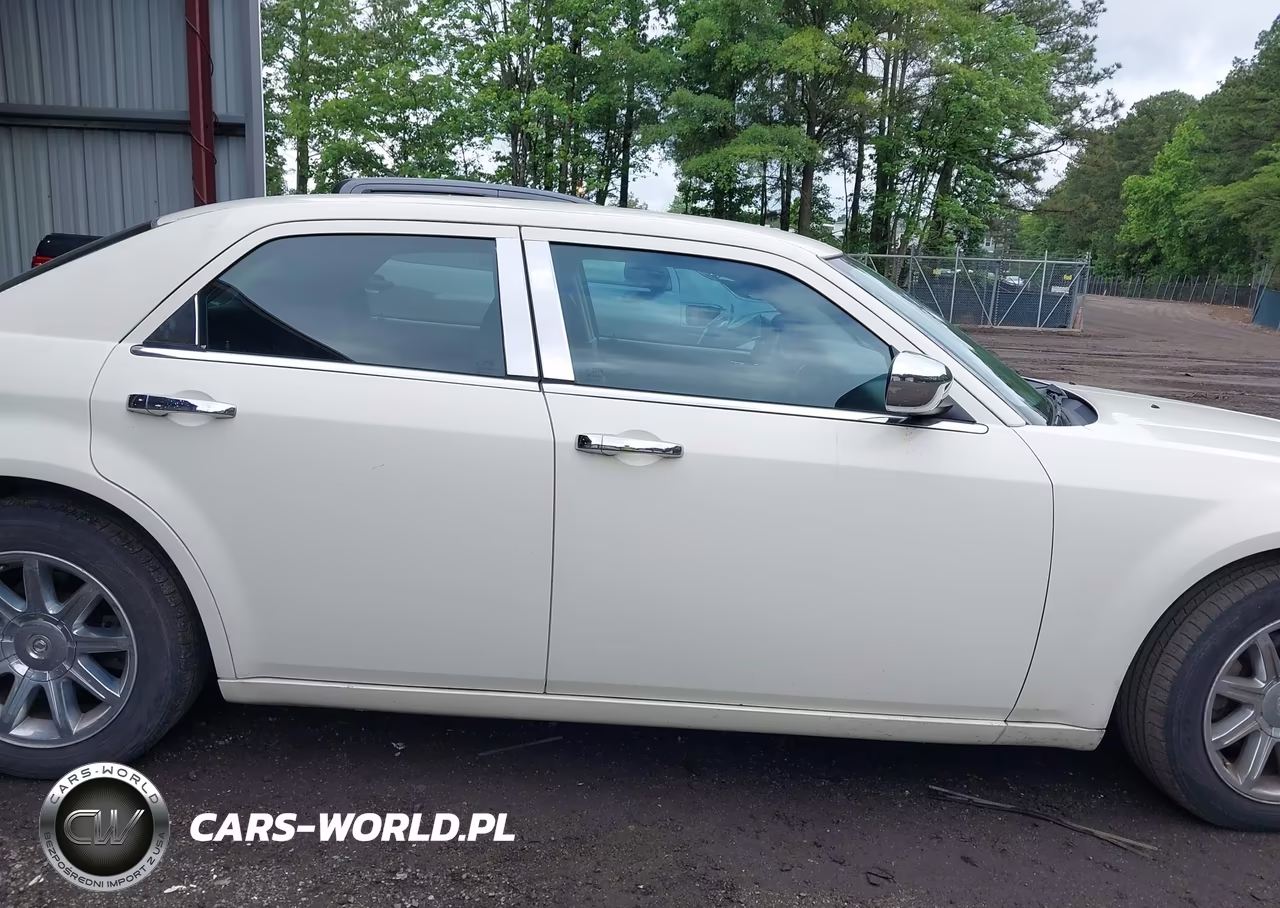 2007 Chrysler 300 VIN:2C3KA43R97H773471 - 14