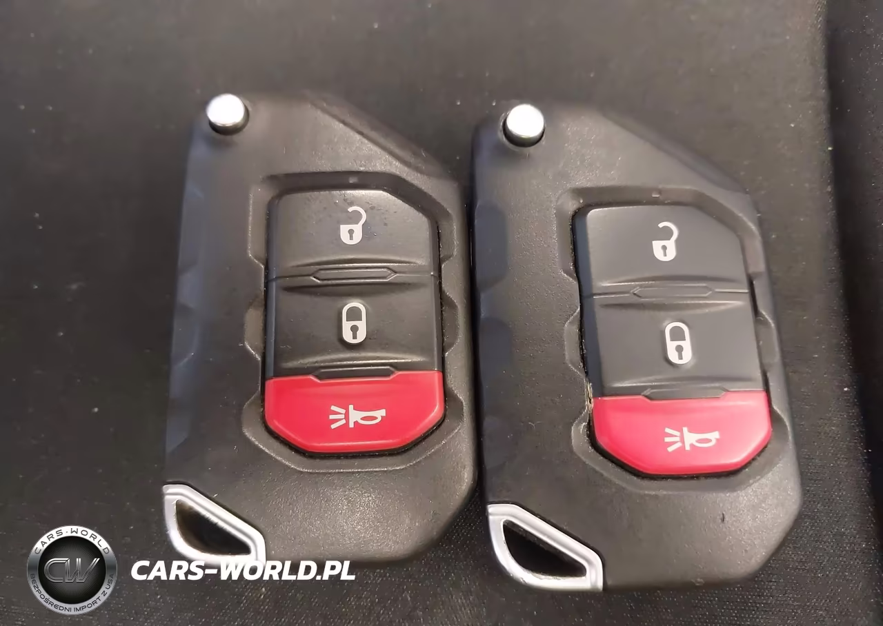 2021 Jeep Gladiator Mojave 4X4 VIN:1C6JJTEG3ML544898 - 11