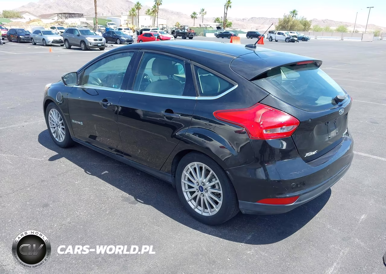 2015 Ford Focus Electric VIN:1FADP3R47FL275351 - 3