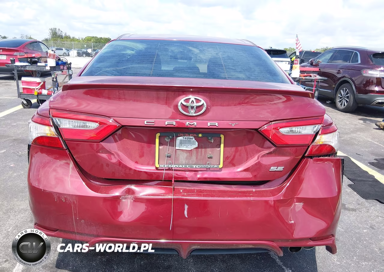 2018 Toyota Camry Se VIN:4T1B11HK9JU651036 - 16