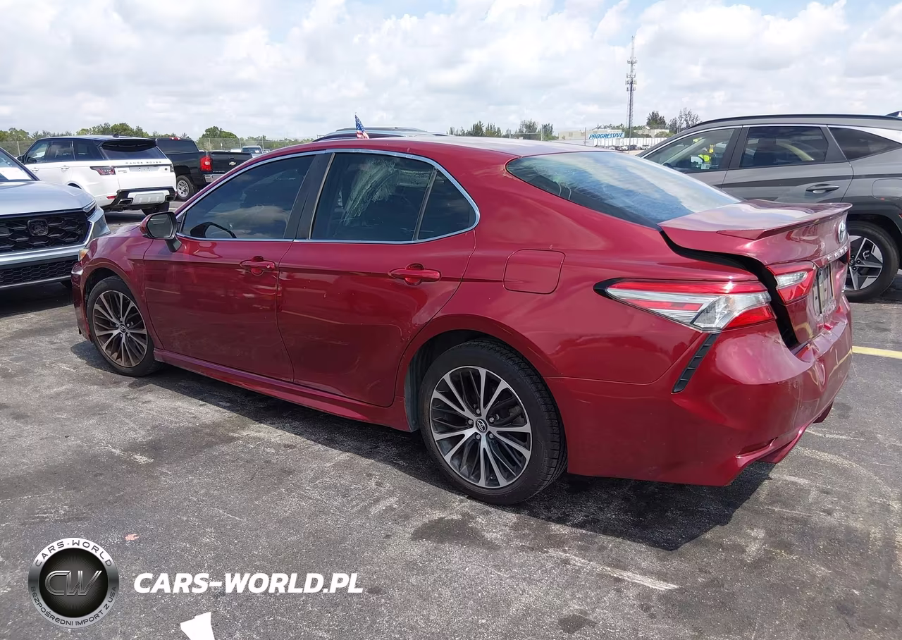 2018 Toyota Camry Se VIN:4T1B11HK9JU651036 - 3