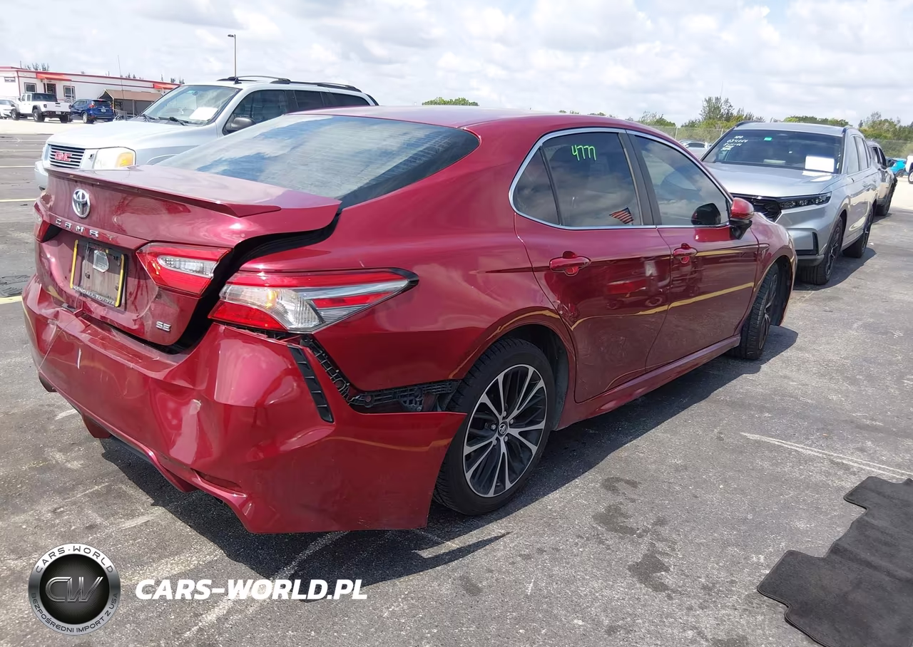 2018 Toyota Camry Se VIN:4T1B11HK9JU651036 - 4