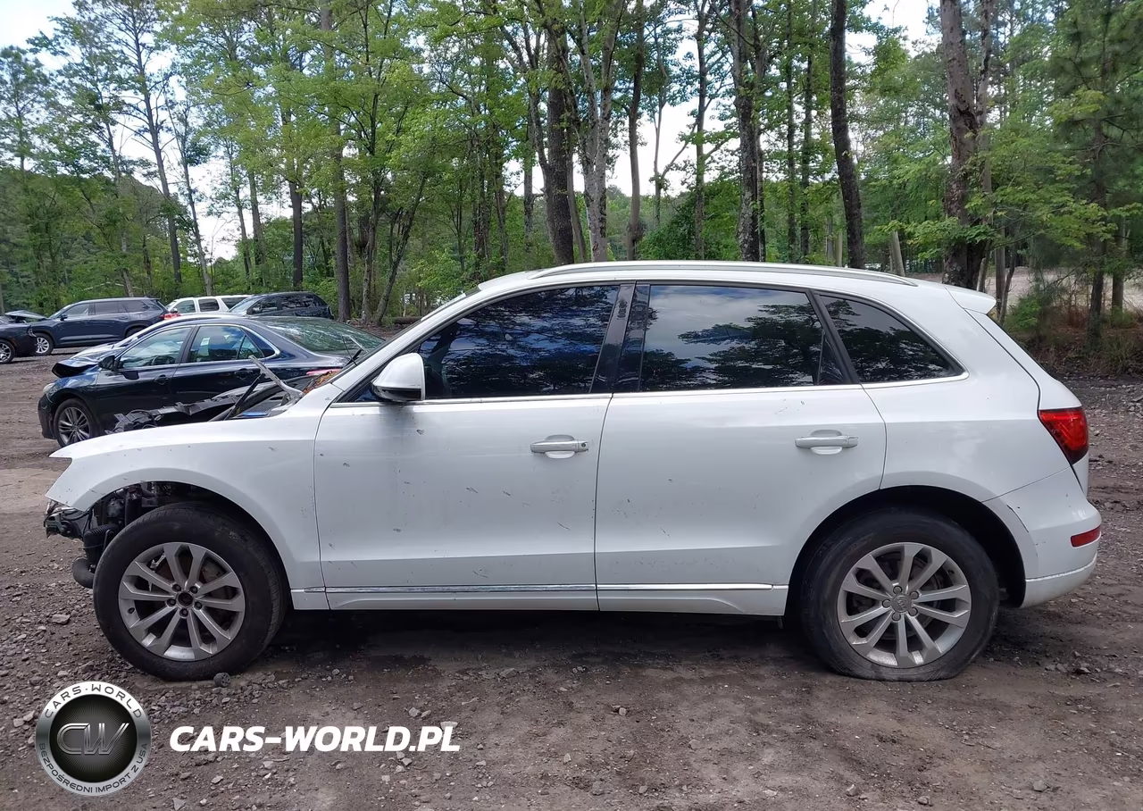 2015 Audi Q5 2.0T Premium VIN:WA1CFAFP6FA129962 - 14
