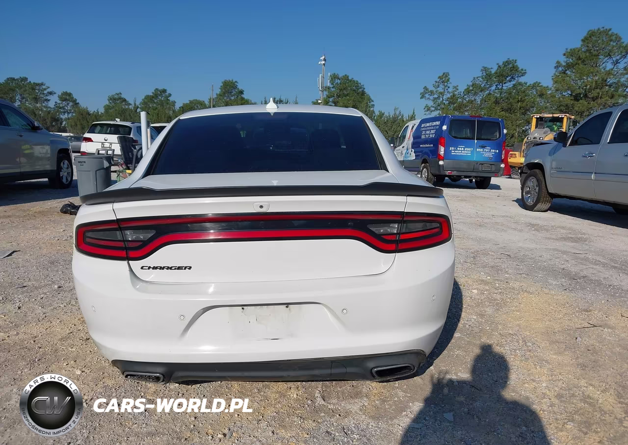 2018 Dodge Charger Sxt Plus Rwd VIN:2C3CDXHG7JH139653 - 16