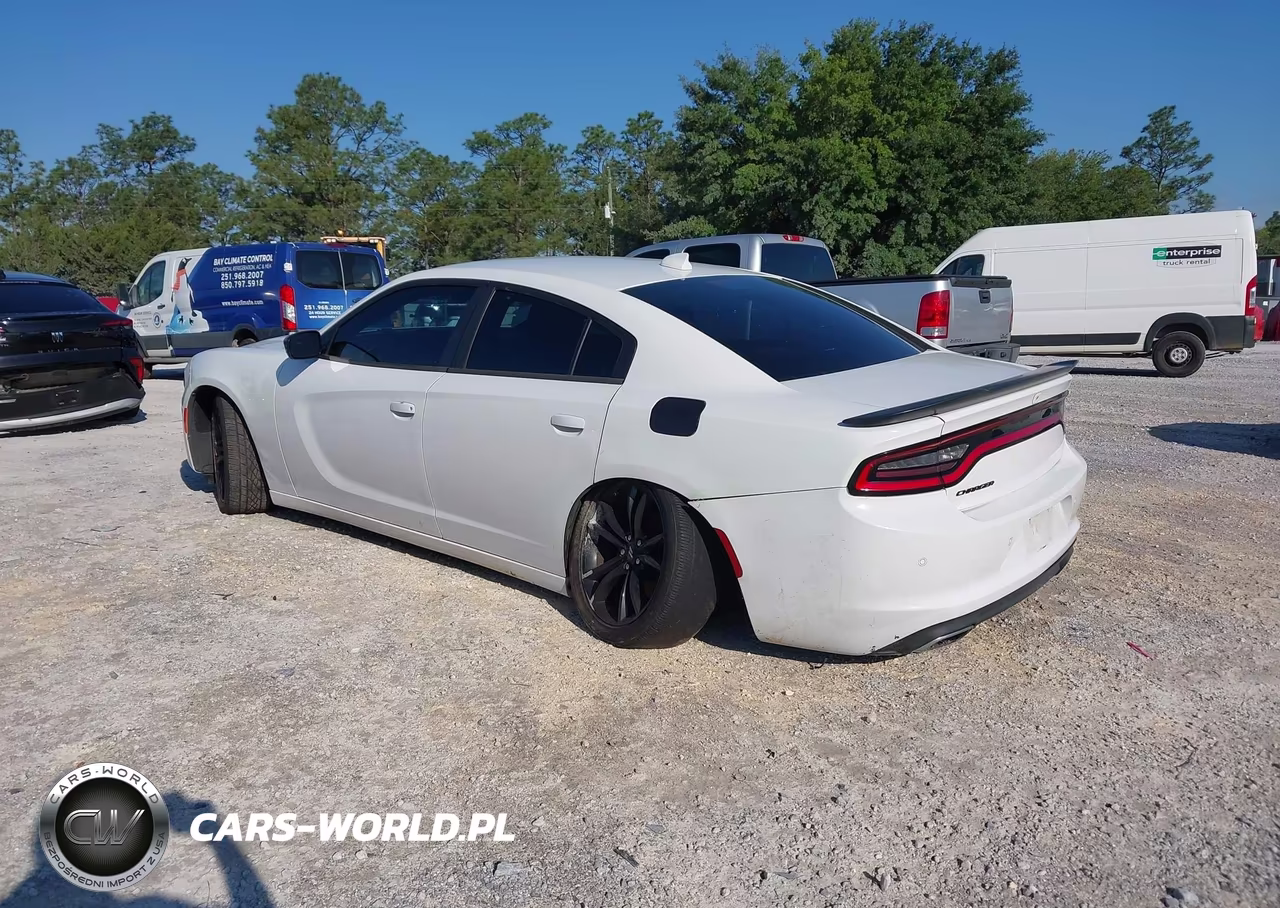 2018 Dodge Charger Sxt Plus Rwd VIN:2C3CDXHG7JH139653 - 3