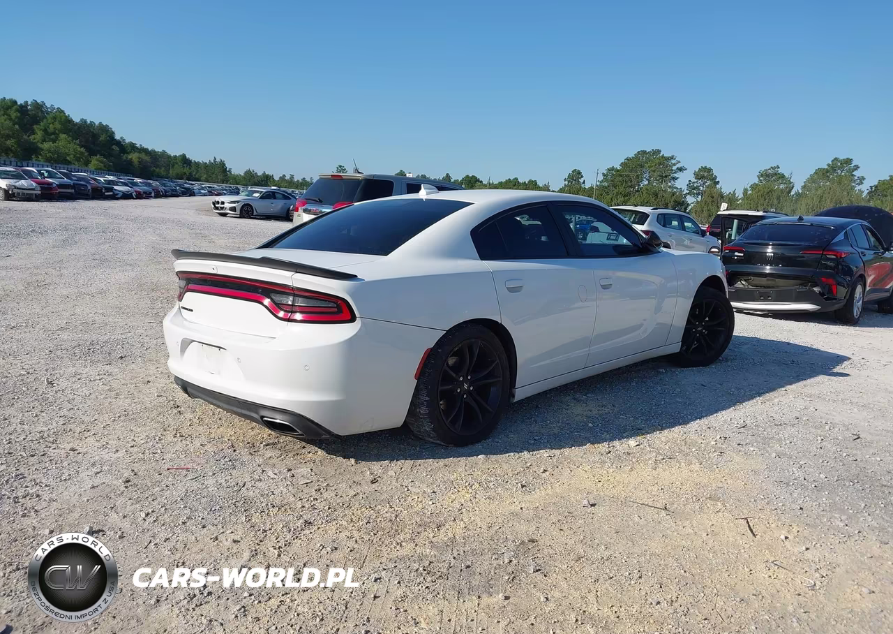 2018 Dodge Charger Sxt Plus Rwd VIN:2C3CDXHG7JH139653 - 4
