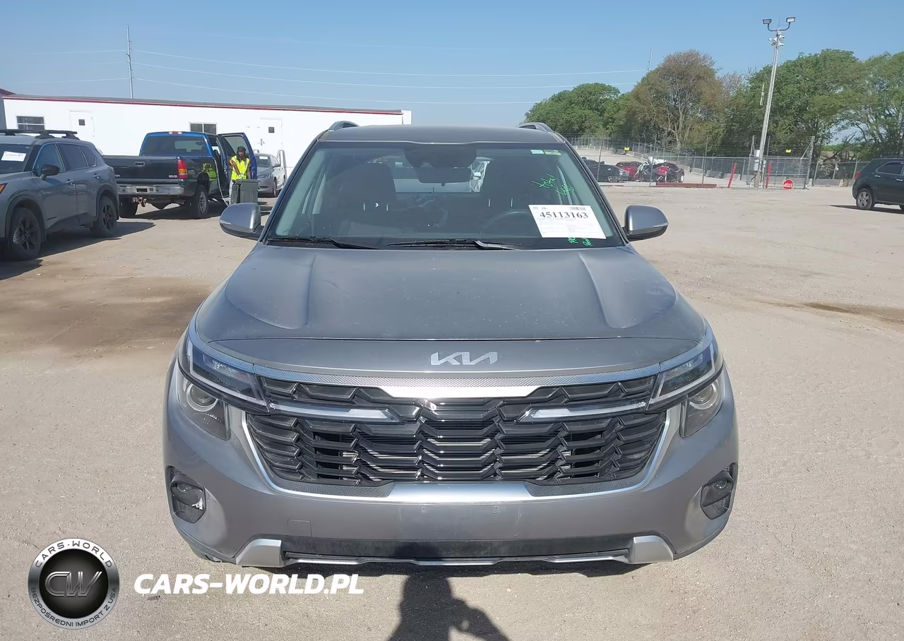 2025 Kia Seltos S VIN:KNDEUCAA1S7707329 - 13