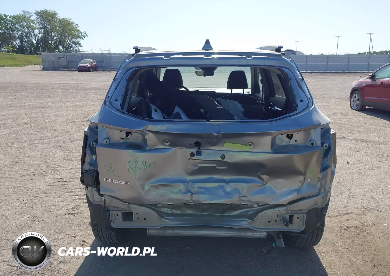 2025 Kia Seltos S VIN:KNDEUCAA1S7707329 - 17