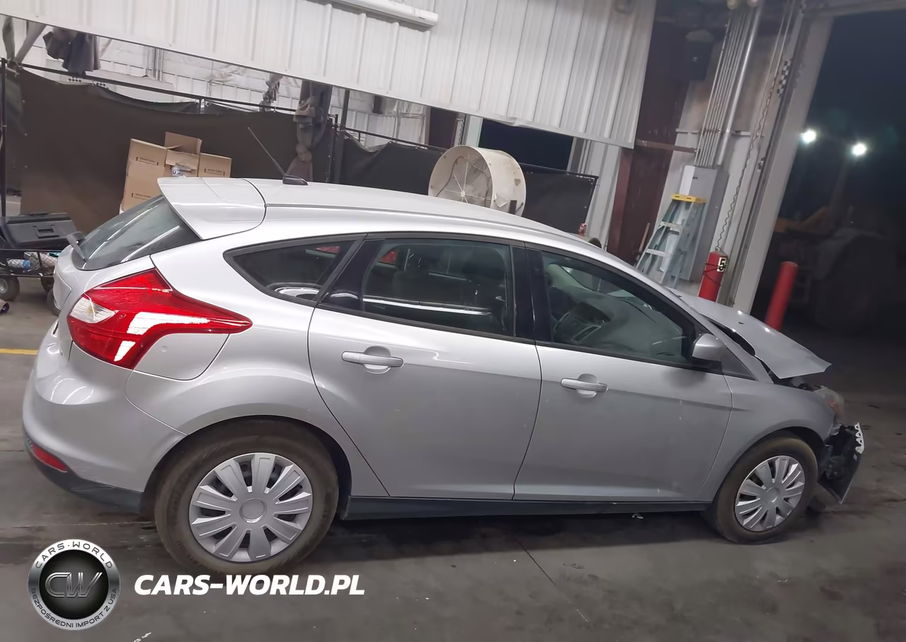 2012 Ford Focus Se VIN:1FAHP3K2XCL237022 - 14