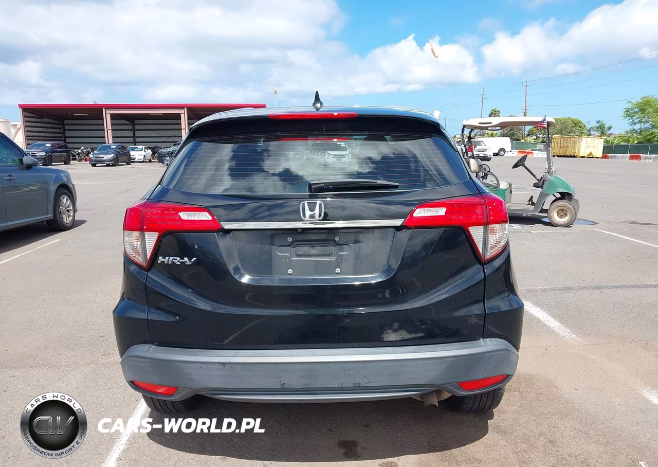 2019 Honda Hr-V Lx VIN:3CZRU5H31KM711420 - 17