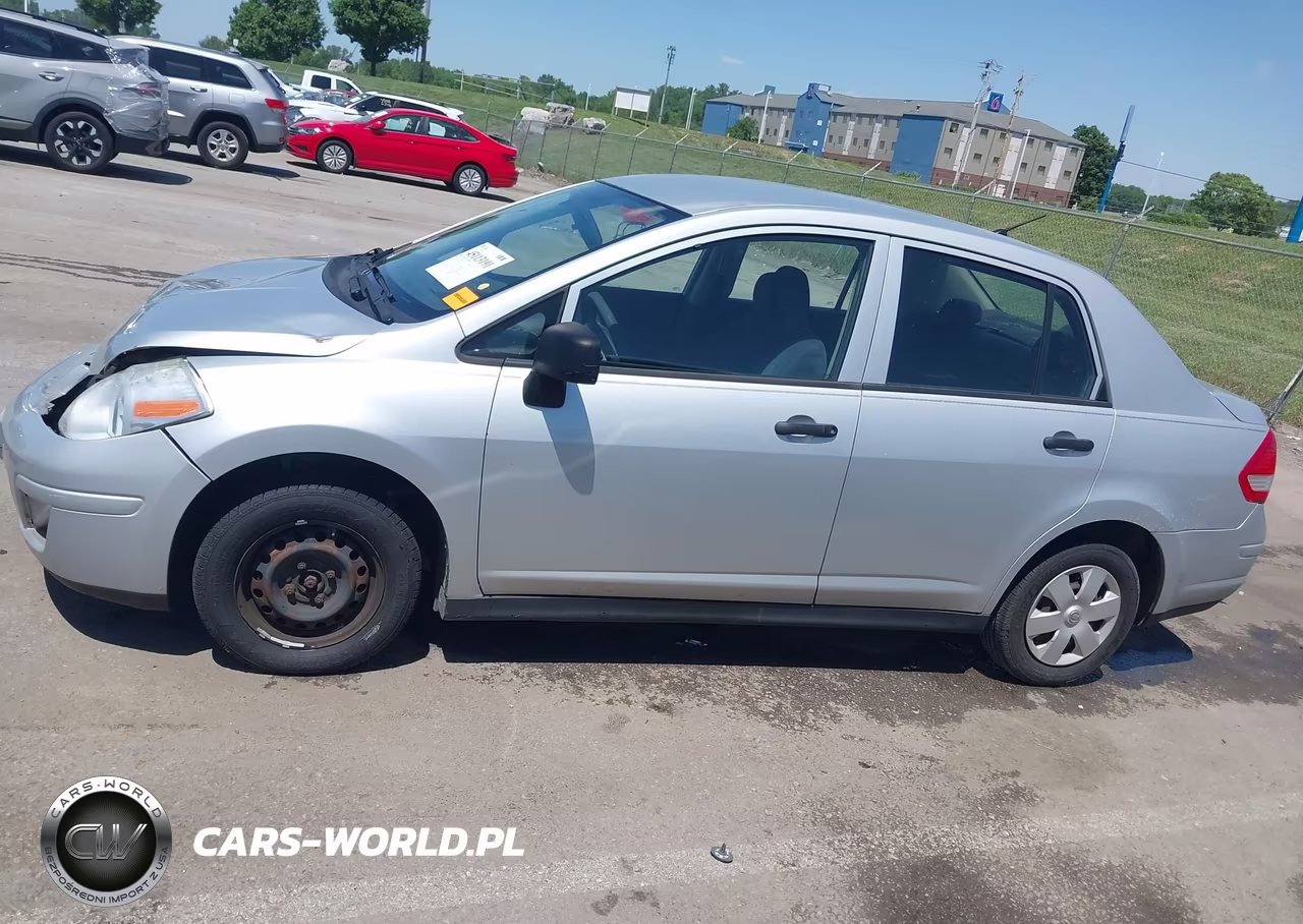 2010 Nissan Versa 1.6 VIN:3N1CC1AP9AL418151 - 14