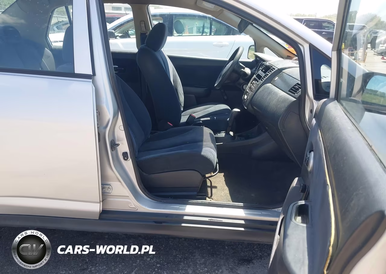 2010 Nissan Versa 1.6 VIN:3N1CC1AP9AL418151 - 5