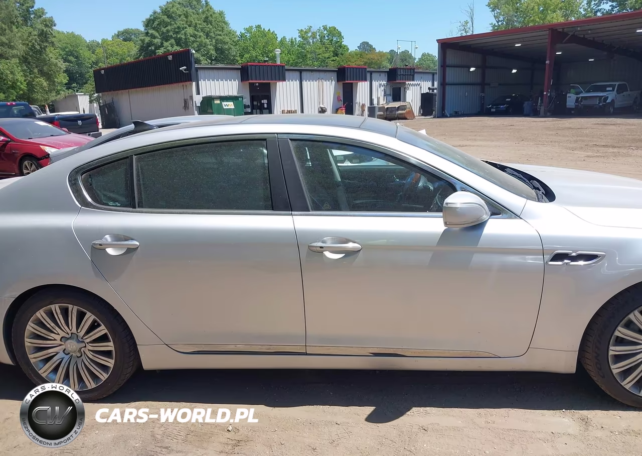 2015 Kia K900 Premium VIN:KNALU4D45F6026070 - 14