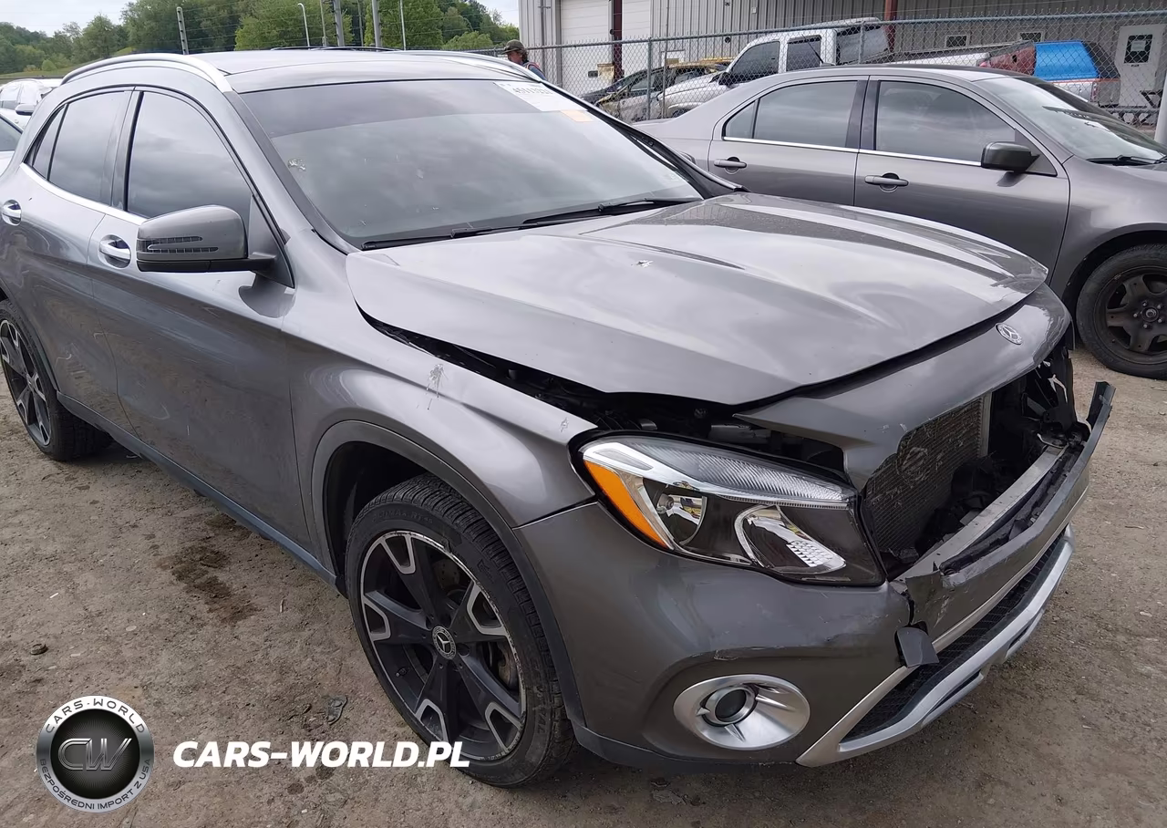 2018 Mercedes-Benz Gla 250 4Matic – zdjęcie 1 z 16