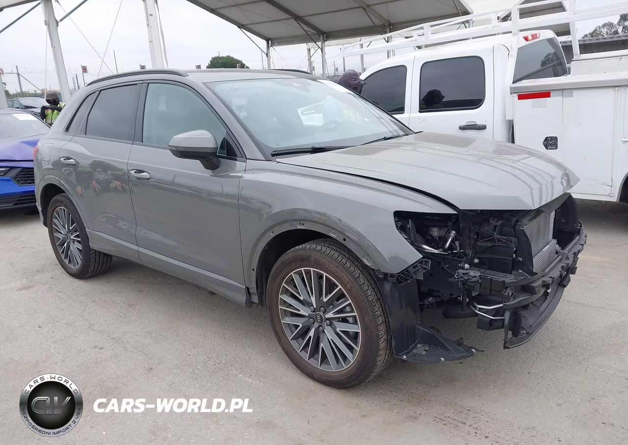 2024 Audi Q3 Premium 40 Tfsi Quattro Tiptronic – zdjęcie 1 z 17