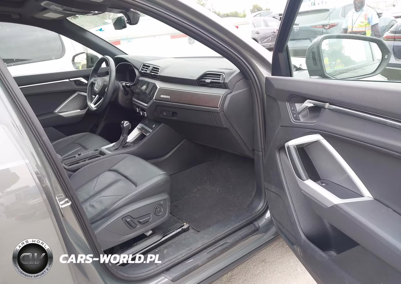 2024 Audi Q3 Premium 40 Tfsi Quattro Tiptronic VIN:WA1AUCF39R1083683 - 5