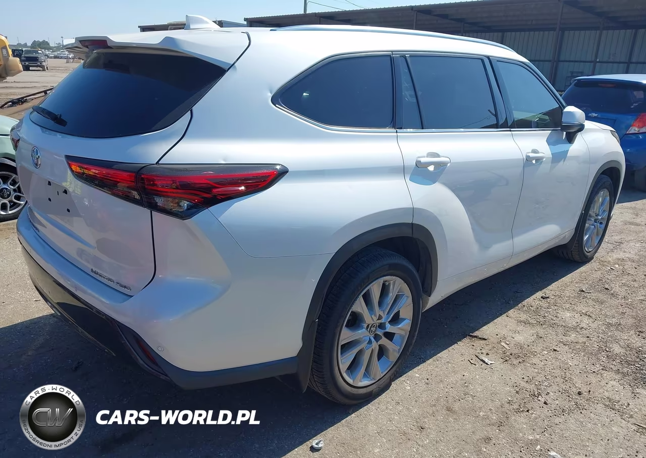 2020 Toyota Highlander Limited VIN:5TDDZRBH1LS045531 - 4