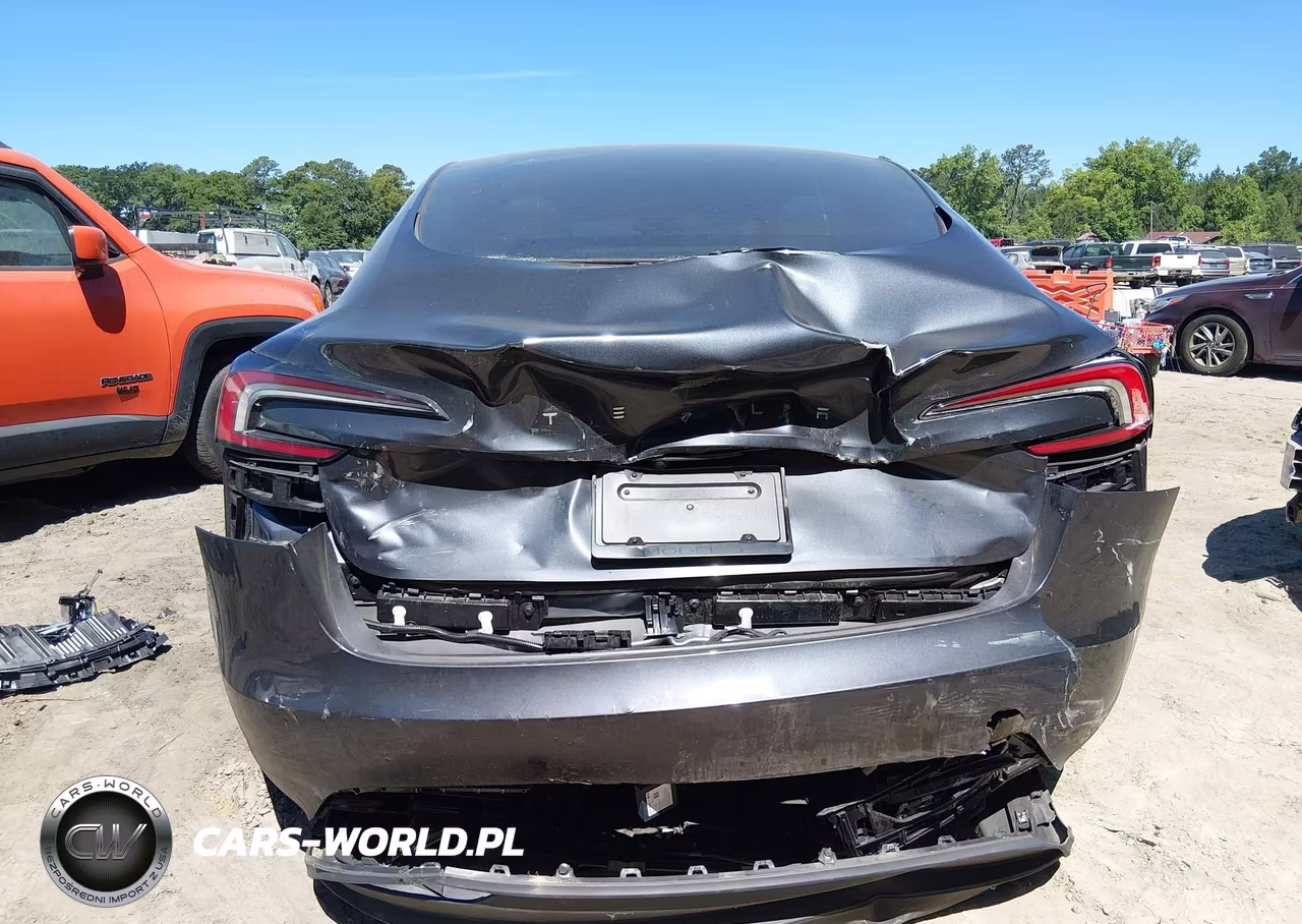 2024 Tesla Model 3 Long Range Dual Motor All-Wheel Drive-Rear-Wheel Drive VIN:5YJ3E1EA0RF831938 - 17