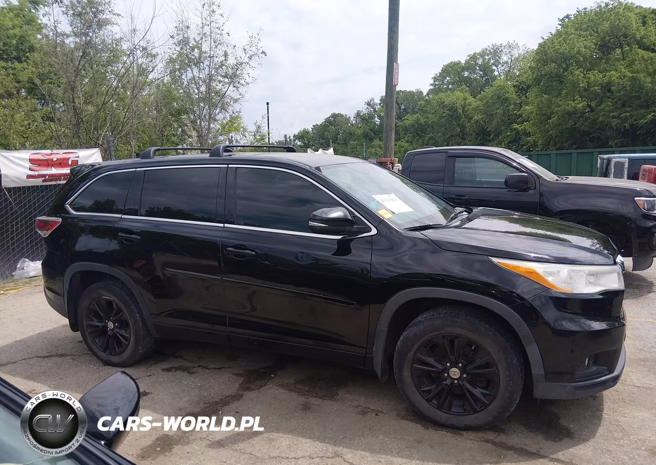 2014 Toyota Highlander Le Plus V6 VIN:5TDBKRFH3ES009199 - 13