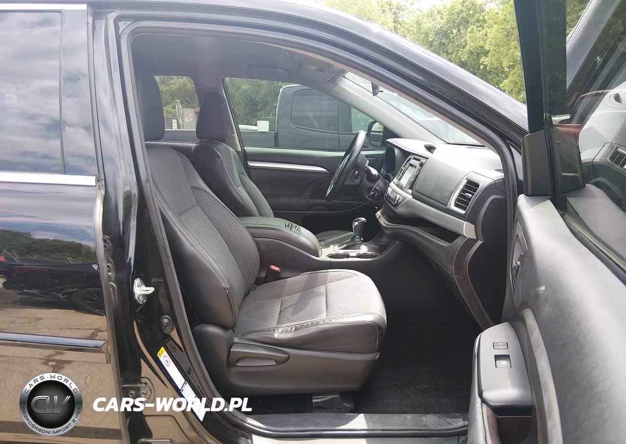 2014 Toyota Highlander Le Plus V6 VIN:5TDBKRFH3ES009199 - 5