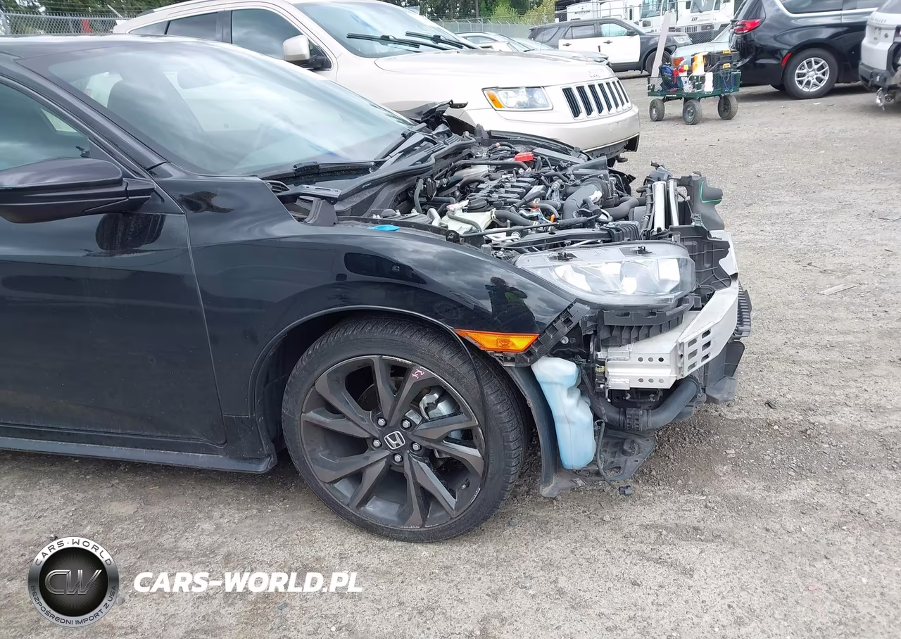 2018 Honda Civic Sport VIN:SHHFK7H4XJU416708 - 19