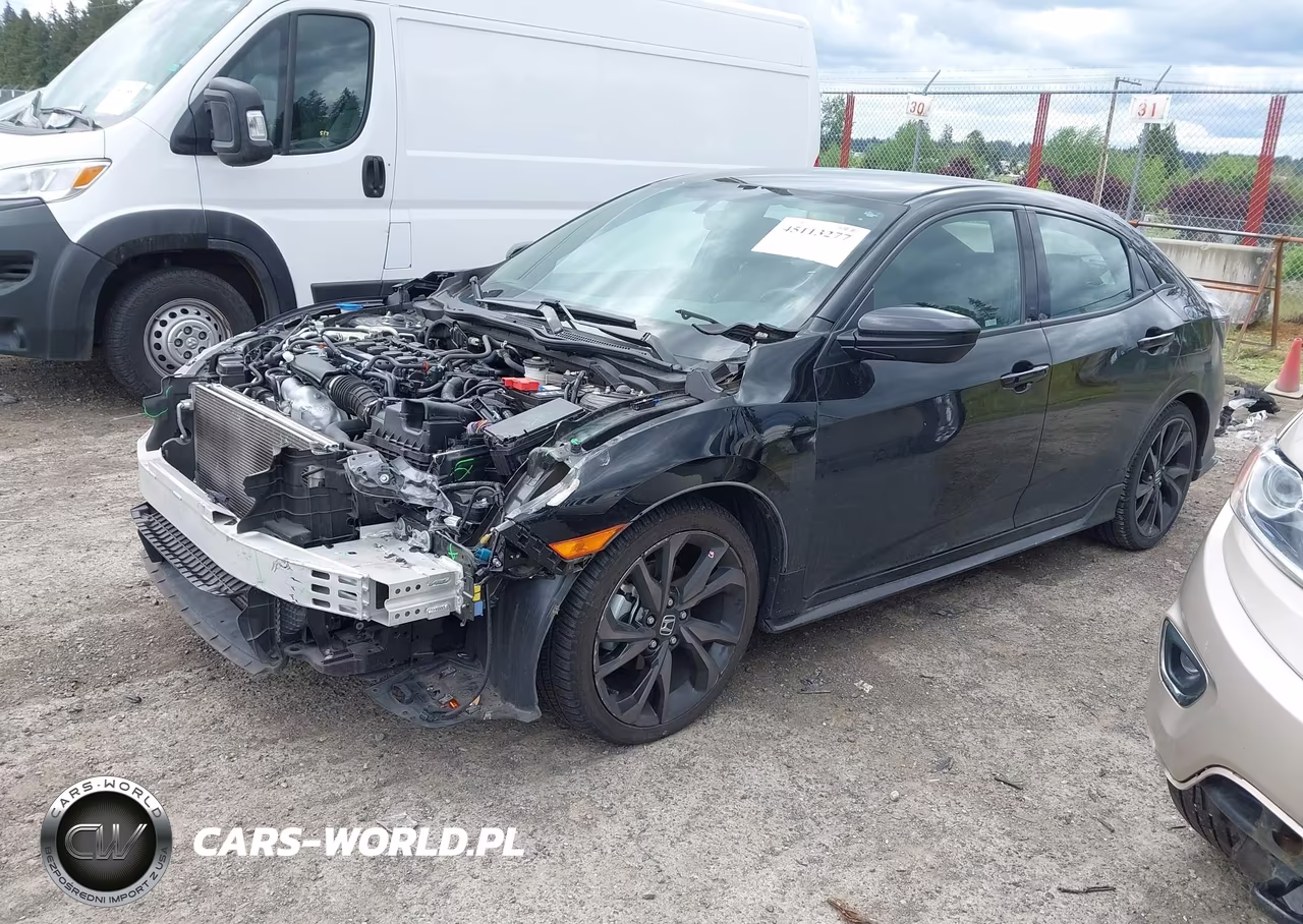 2018 Honda Civic Sport VIN:SHHFK7H4XJU416708 - 2