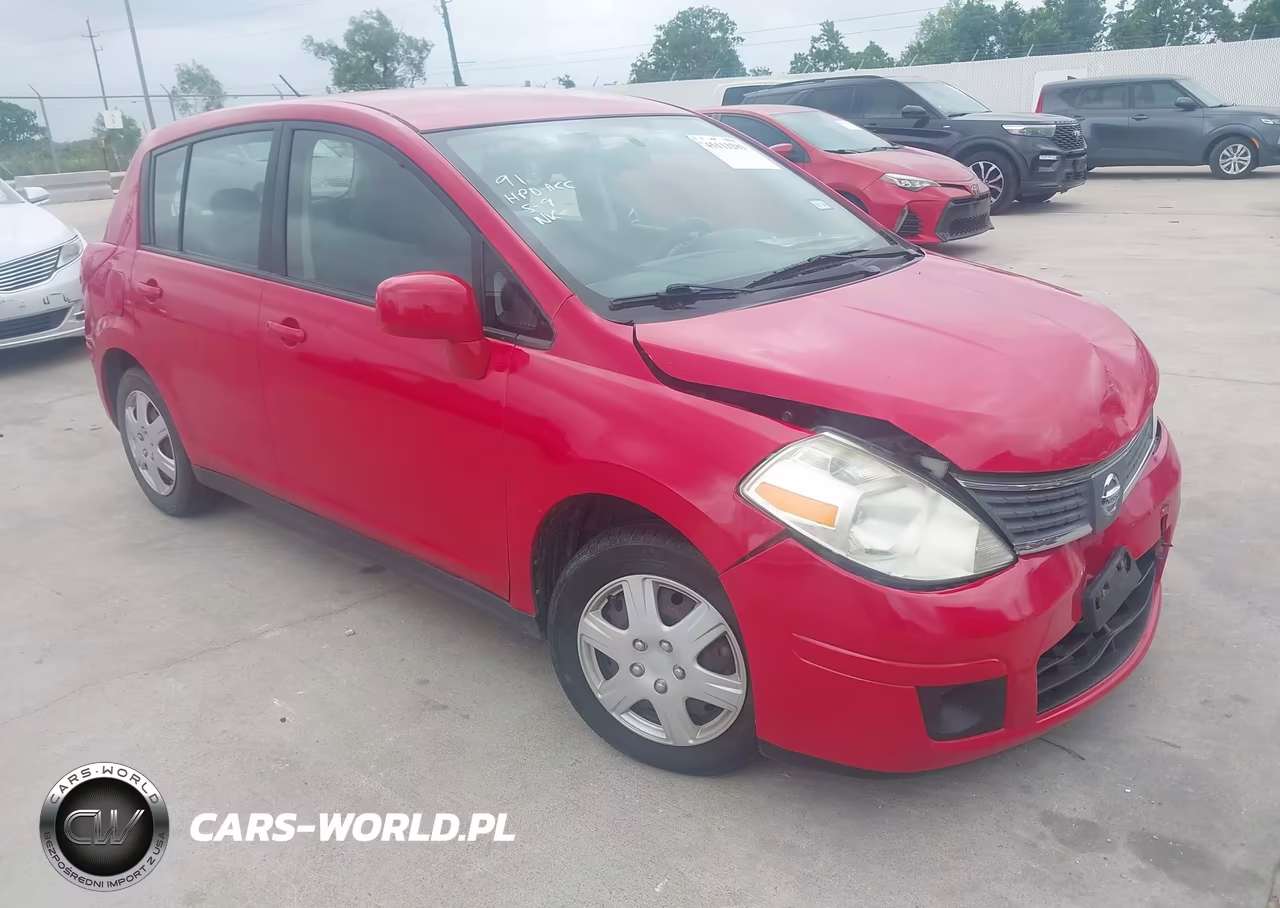 2009 Nissan Versa 1.8S – zdjęcie 1 z 16