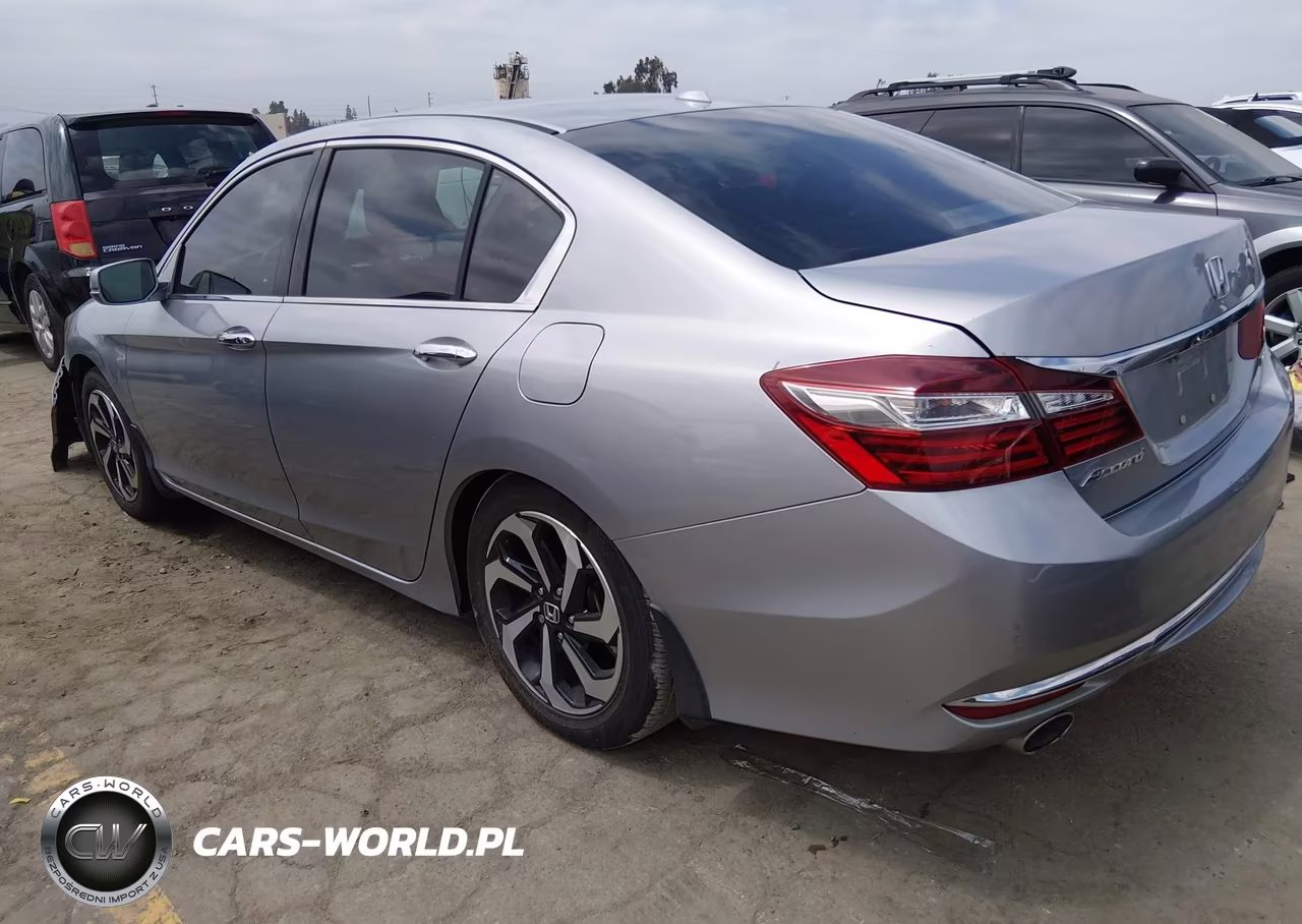 2017 Honda Accord Ex-L V6 VIN:1HGCR3F8XHA041745 - 3