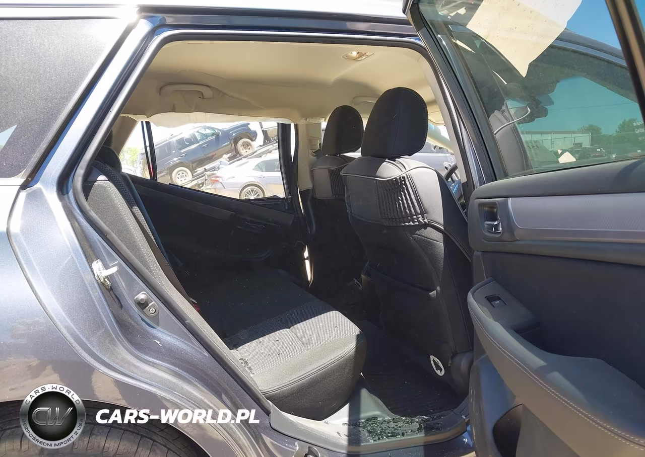 2017 Subaru Outback 2.5I Premium VIN:4S4BSAFCXH3413530 - 8