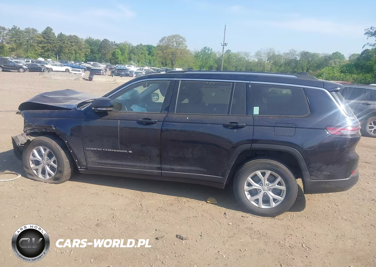 2023 Jeep Grand Cherokee L Limited 4X4 VIN:1C4RJKBG0P8753937 - 14