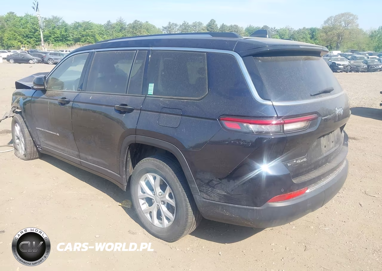 2023 Jeep Grand Cherokee L Limited 4X4 VIN:1C4RJKBG0P8753937 - 3