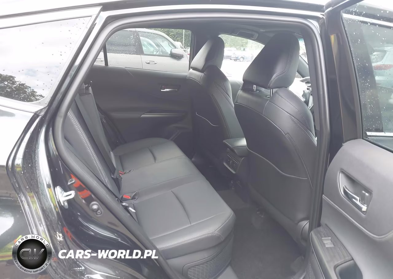 2024 Toyota Venza Nightshade Edition VIN:JTEAAAAH2RJ153767 - 8